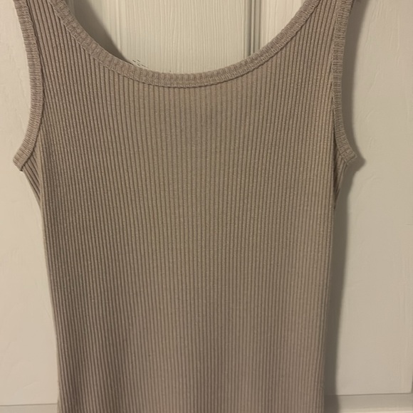 Dynamite dress - Picture 2 of 3